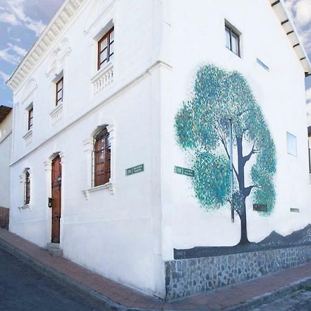 Casa Lunaloma - Boutique Apartments Quito Buitenkant foto