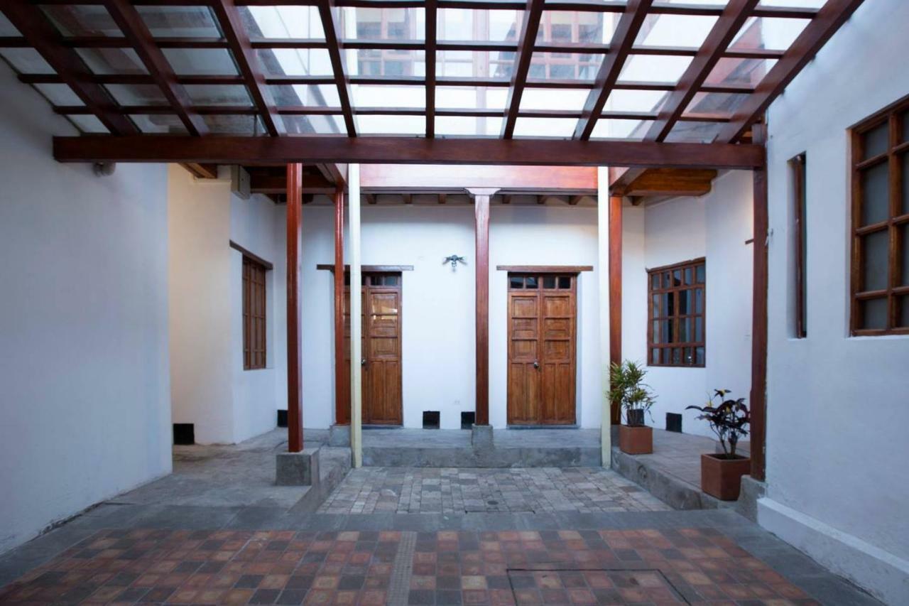 Casa Lunaloma - Boutique Apartments Quito Buitenkant foto